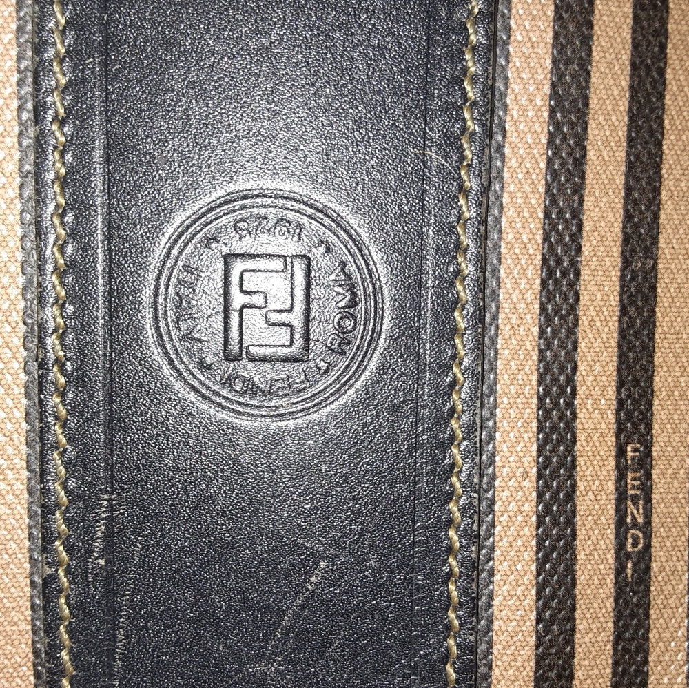 Vintage Fendi Pequin purse